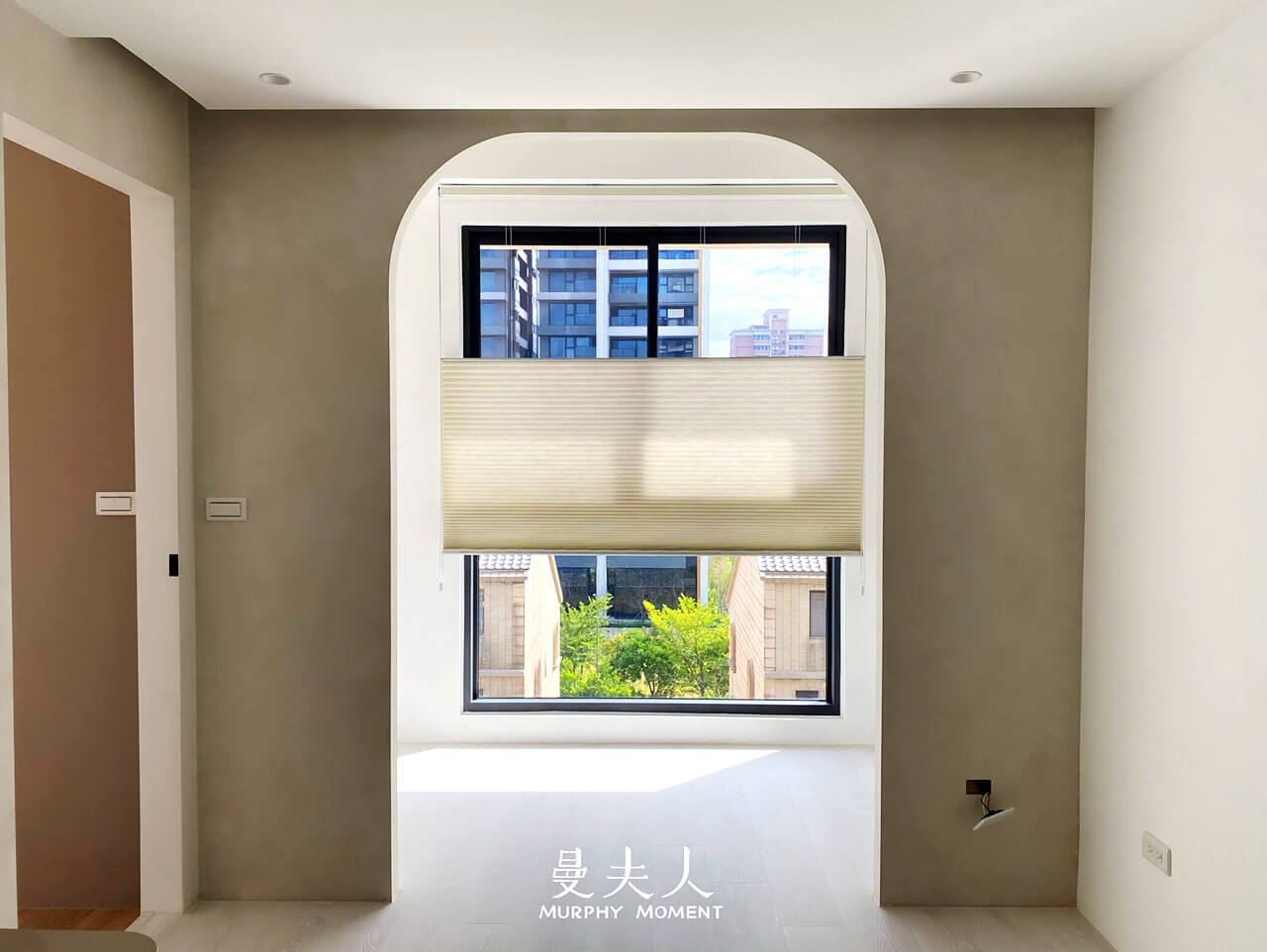 侘寂風窗簾推薦-半遮光 白色 風琴簾