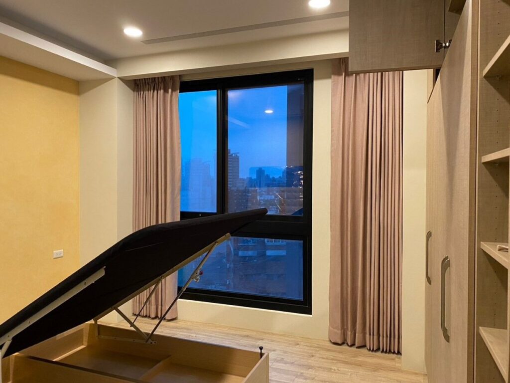 淺粉麻料遮光布