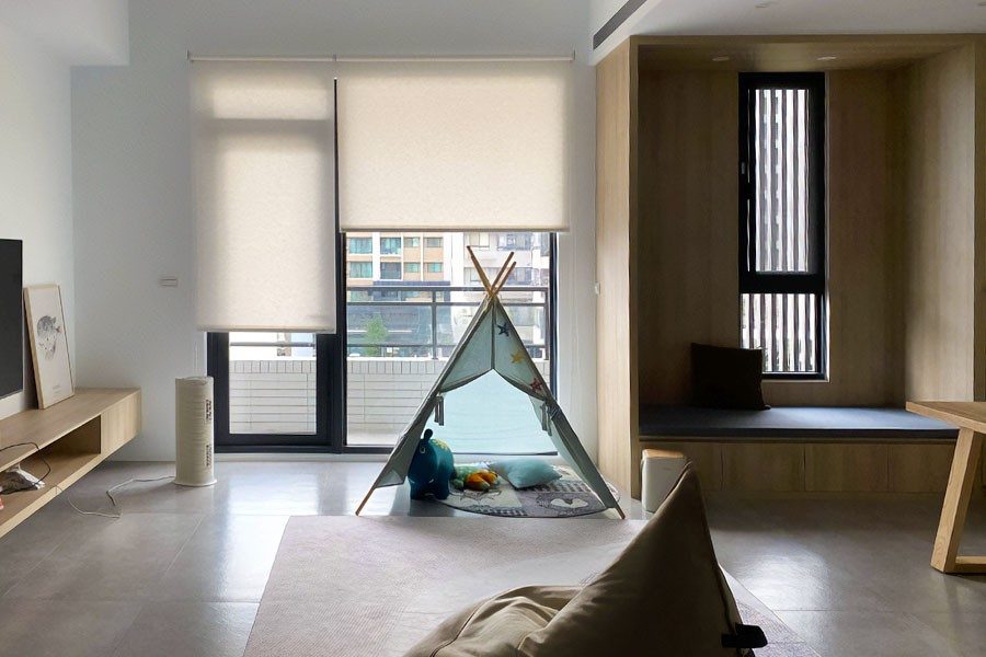 客廳窗簾推薦 白色捲簾 封面