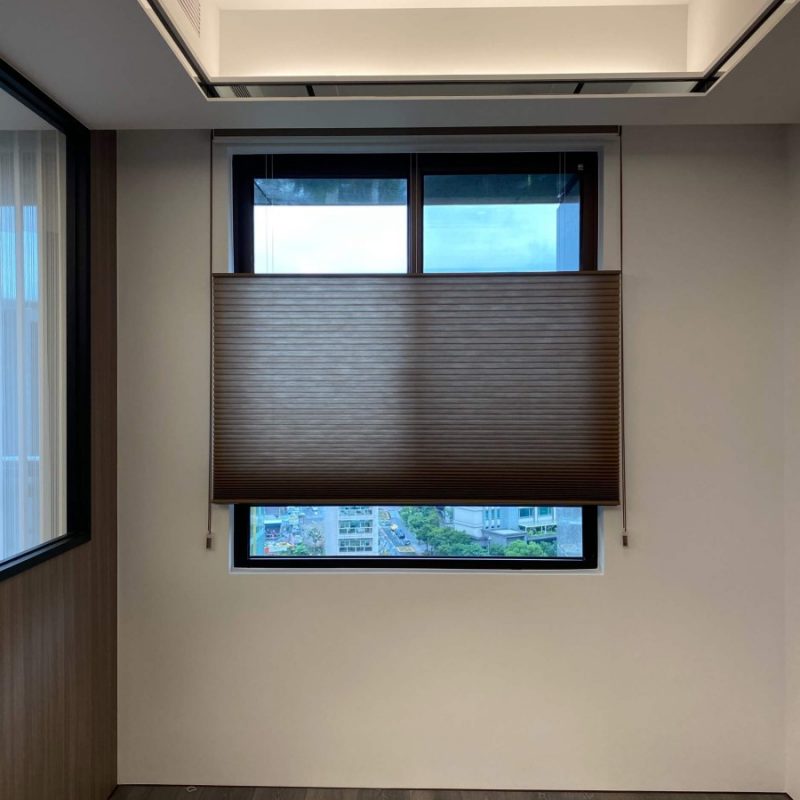 書房窗簾 推薦款式 半遮光 風琴簾
