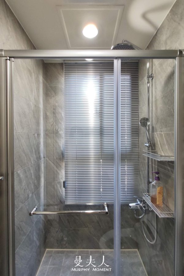 浴室防水鋁百葉