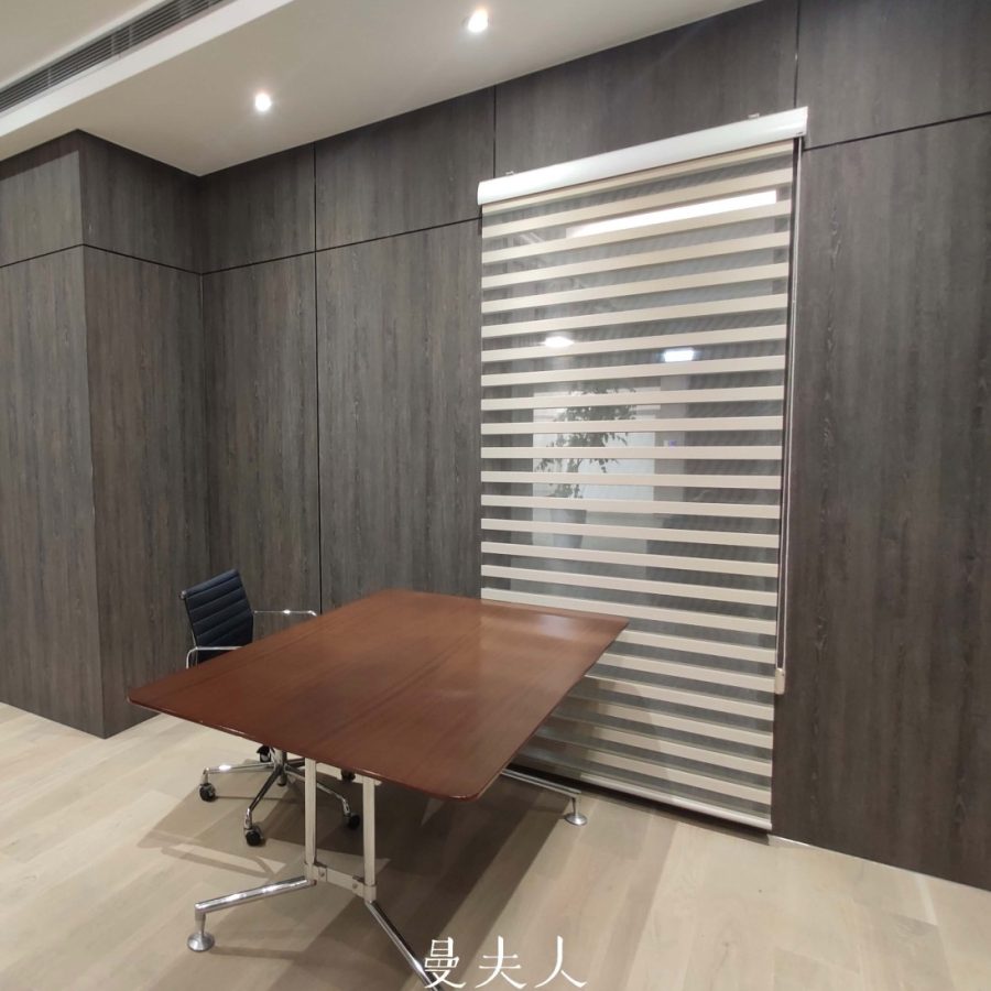 辦公室橫式柔紗簾